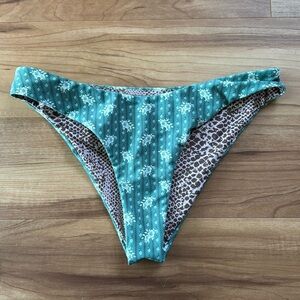 BNWOT acacia zuma bottom punahele